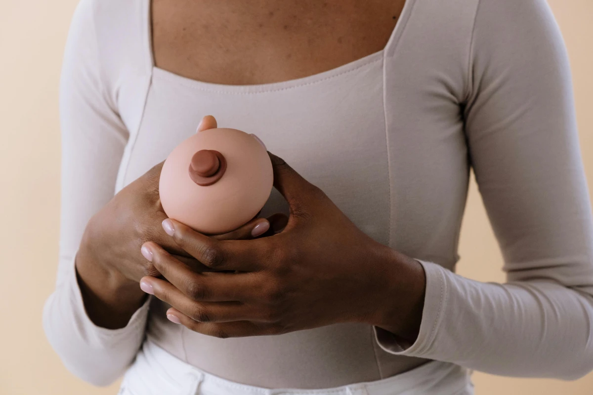Câncer de mama cresce 30% em mulheres jovens na Bahia