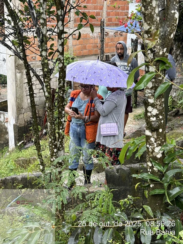 Deslizamento de terra em Porto Seguro por Defesa Civil de Salvador