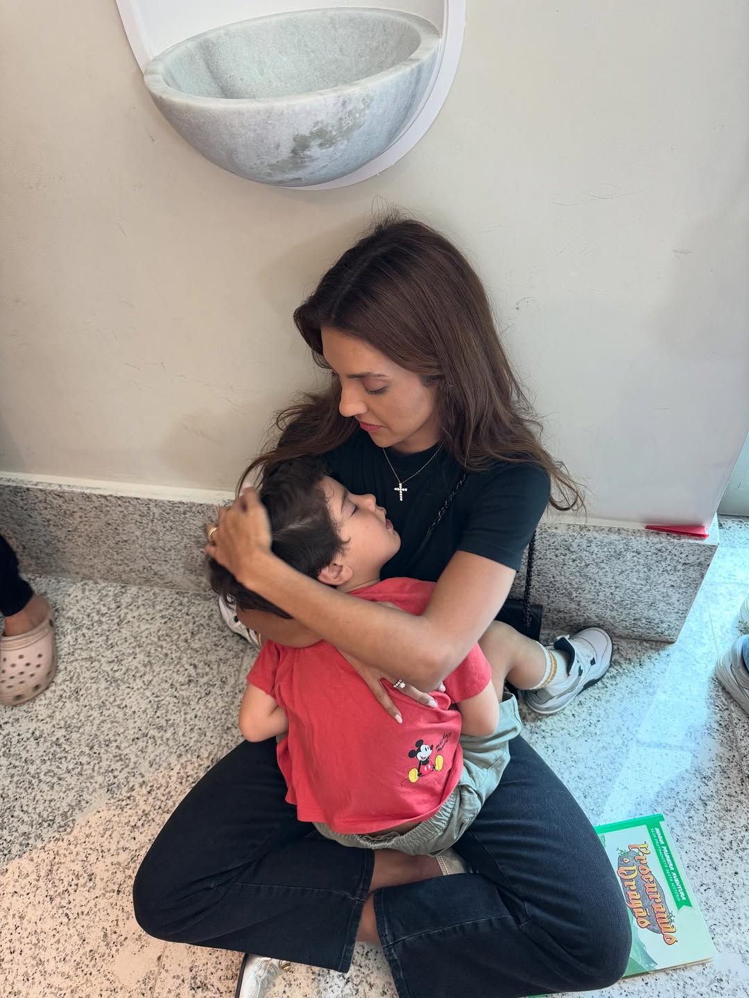 Everton Ribeiro publica homenagem para esposa, Marília Nery por Reprodução/Instagram