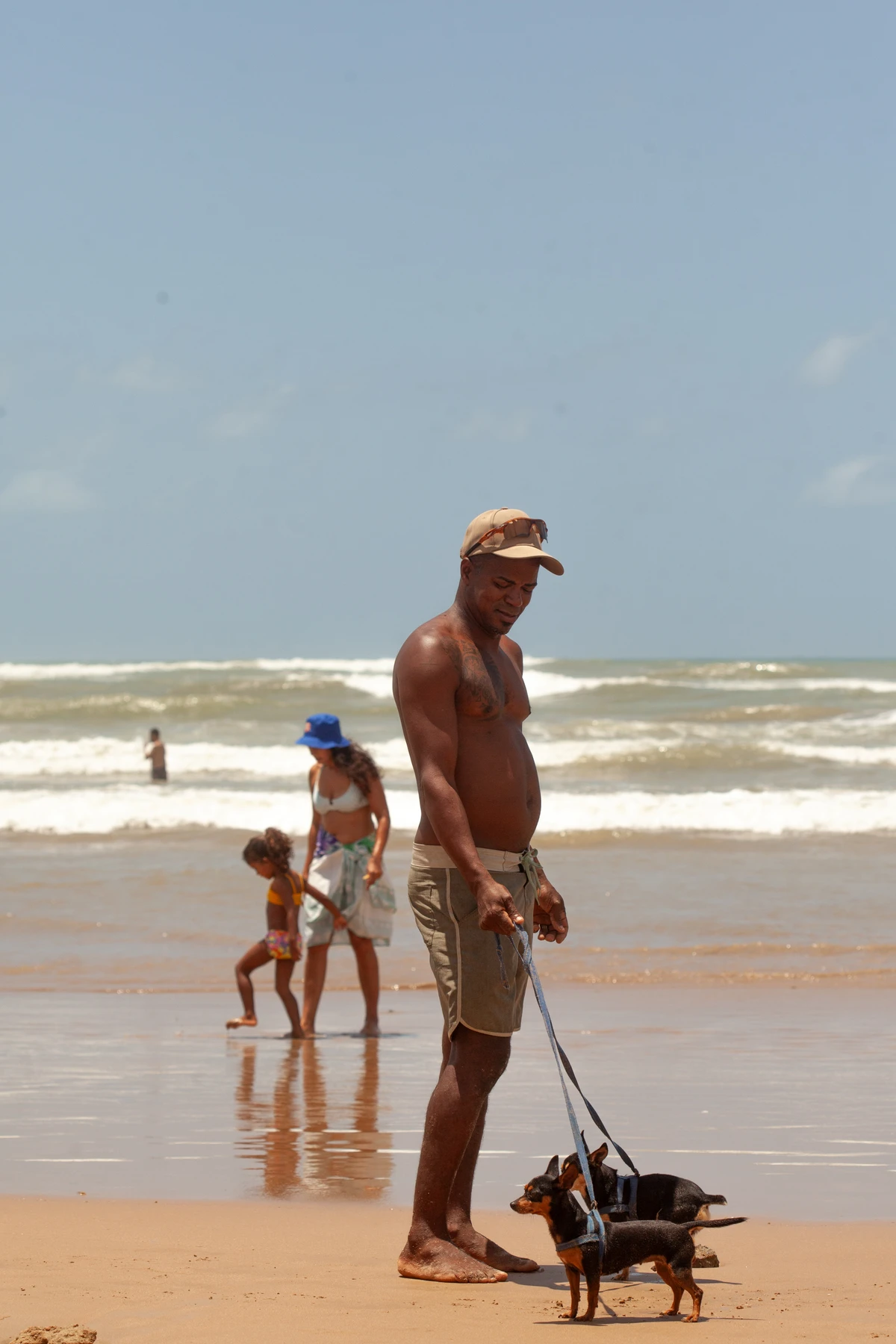 Projeto de lei que proíbe som nas praias divide banhistas  por Sora Maia/CORREIO