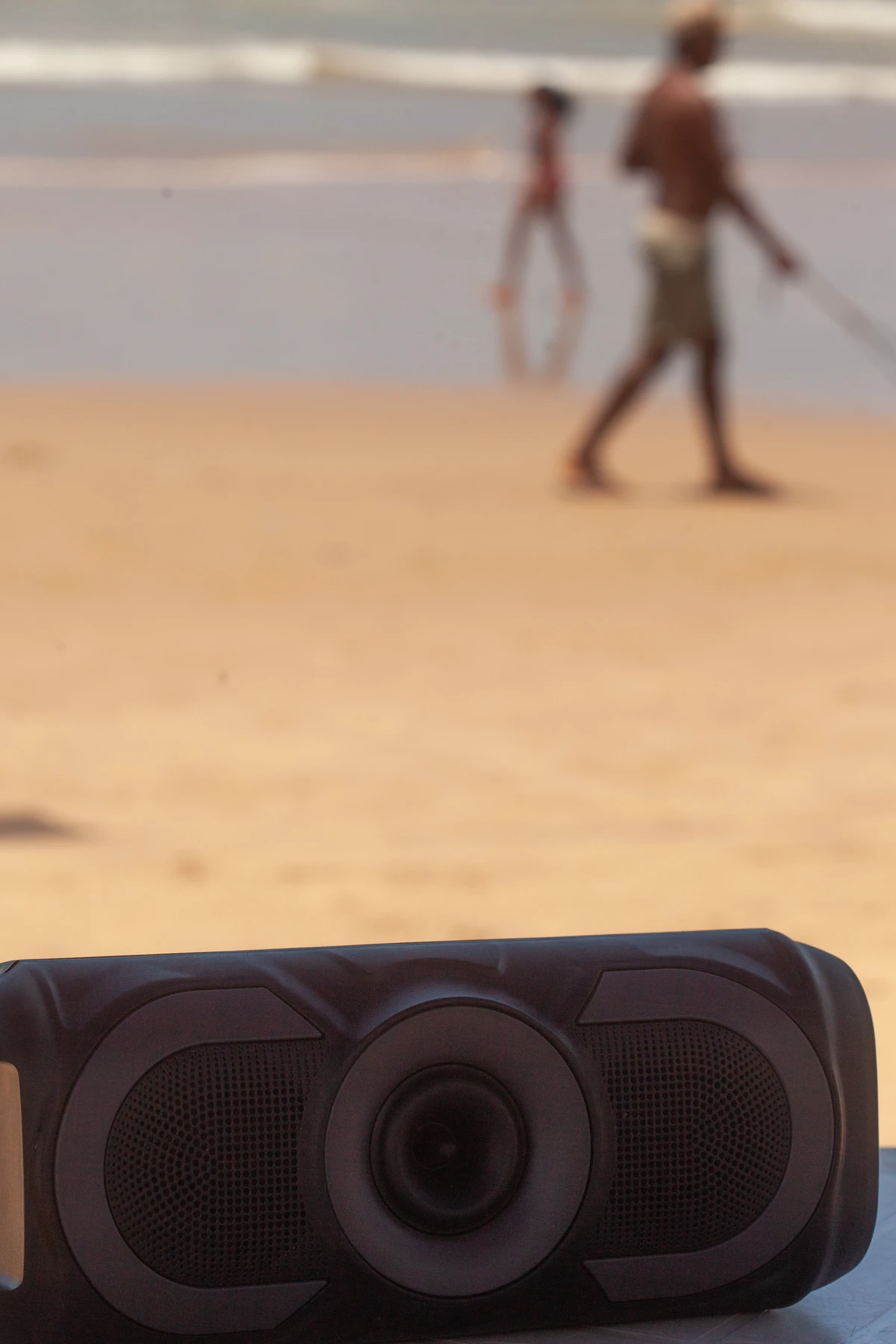 Projeto de lei que proíbe som nas praias divide banhistas  por Sora Maia/CORREIO