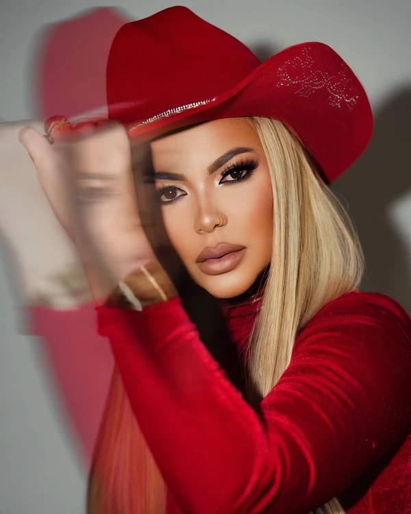 Vanessa Rios, ex-vocalista das bandas Kitara e Capim com Mel por Reprodução/Instagram