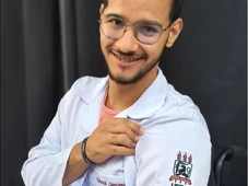 Imagem - Jovem descobre que passou em medicina após coma: 'Eu estava paraplégico e aprovado'