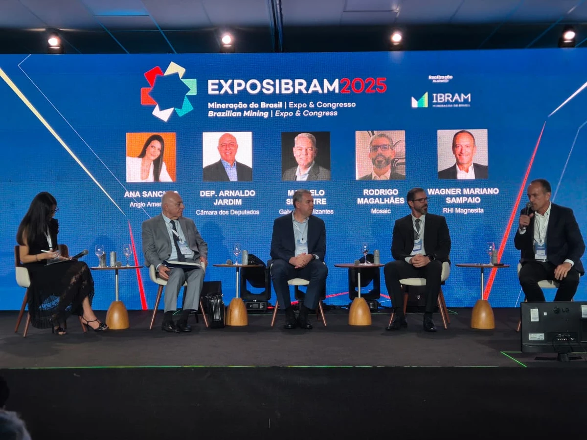 A Exposibram 2025, promovida pelo Instituto Brasileiro de Mineração (Ibram), reúne executivos, especialistas, investidores e representantes do poder público por Moysés Suzart