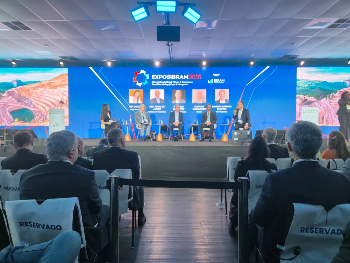 A Exposibram 2025, promovida pelo Instituto Brasileiro de Mineração (Ibram), reúne executivos, especialistas, investidores e representantes do poder público por Moysés Suzart