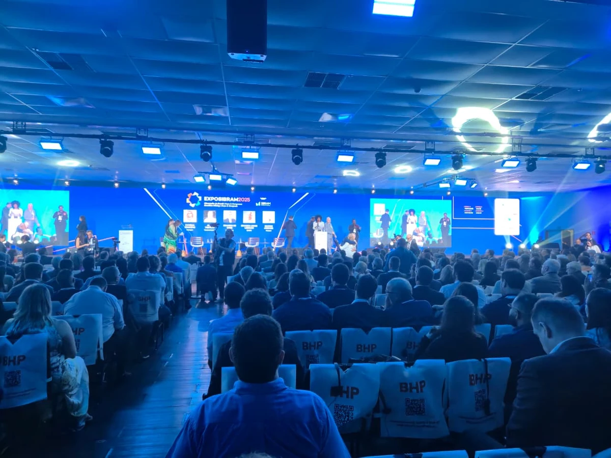 A Exposibram 2025, promovida pelo Instituto Brasileiro de Mineração (Ibram), reúne executivos, especialistas, investidores e representantes do poder público por Moysés Suzart