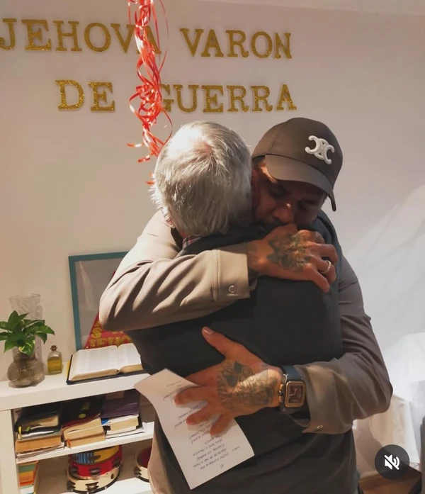 Após ter condenação anulada, Daniel Alves vira pregador em igreja evangélica por Reprodução