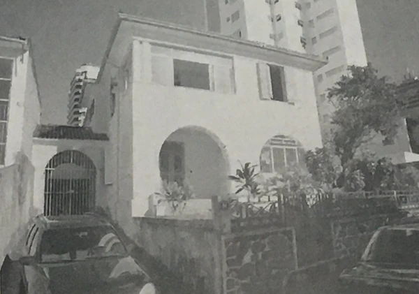 Casarão onde crime aconteceu  por Arquivo CORREIO