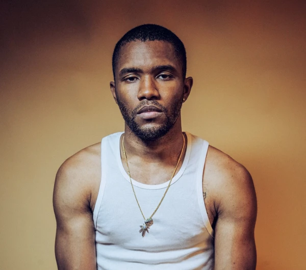 Cantor Frank Ocean faz 38 anos por Divulgação