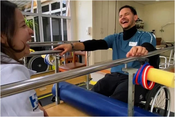 Heberth Vinícius Santana passou por cirurgias e fisioterapia por Reprodução/ Instagram