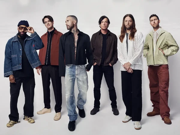 Maroon 5 por Reprodução