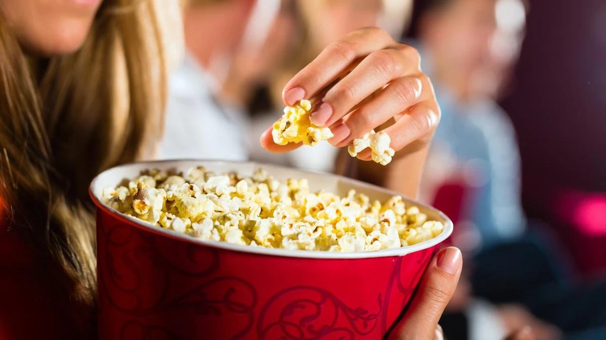 Pipoca de cinema em casa: o truque não é a manteiga, nem o sal por Shutterstock