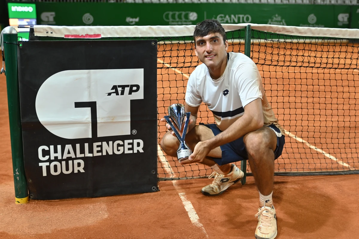 Roman Burruchaga foi o campeão do torneio de simples em Costa do Sauípe por João Pires/Agência Try