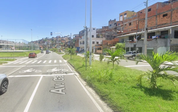 Semáforo Avenida Gal Costa por Reprodução Google/Maps