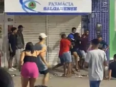Imagem - Homem e adolescente são baleados após discussão em festa no interior da Bahia