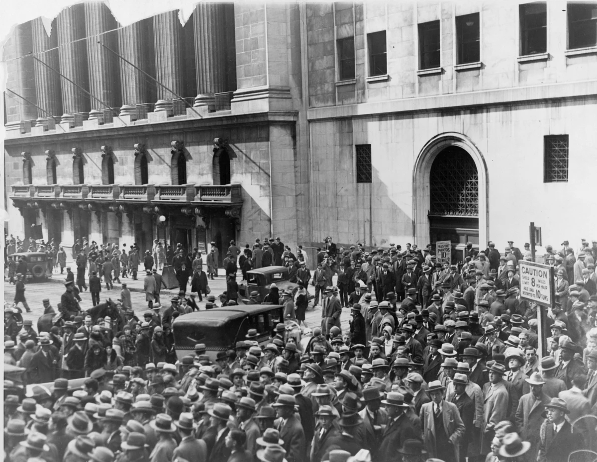 O crash da Bolsa de Valores de Nova York marca o início da Grande Depressão, afetando economia global por Arquivo