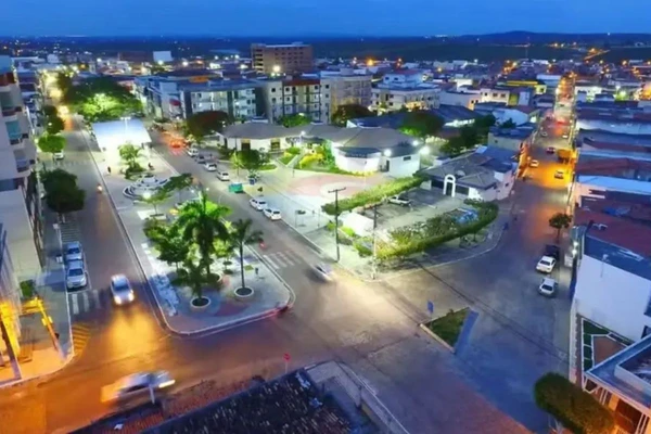 Confusão em praça acabou em tiros por Reprodução