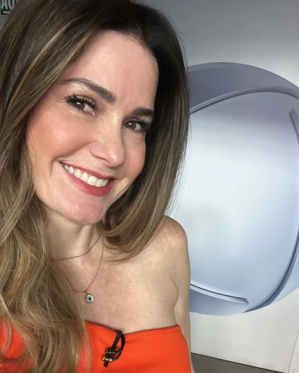 Moema Bartira por Reprodução/Instagram