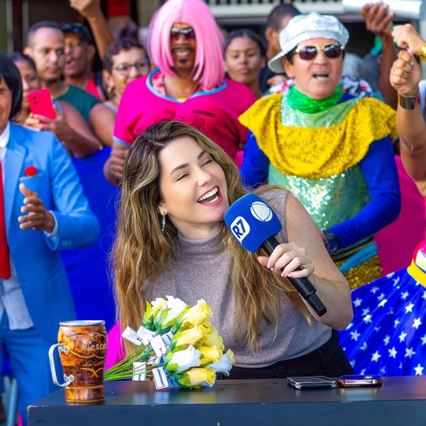 Moema Bartira por Reprodução/Instagram