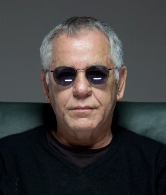 Escritor e compositor brasileiro, Nelson Motta é conhecido por sua atuação na música popular e no jornalismo cultural

 por Marcio Shaffer