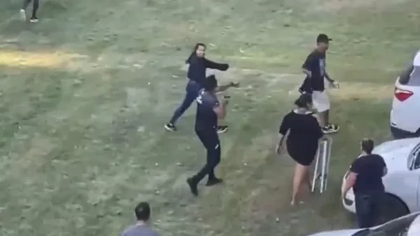 Quarto árbitro sacou arma