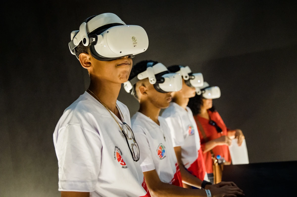 Viagem pelo mundo da mineração encanta estudantes baianos por Divulgação Ibram