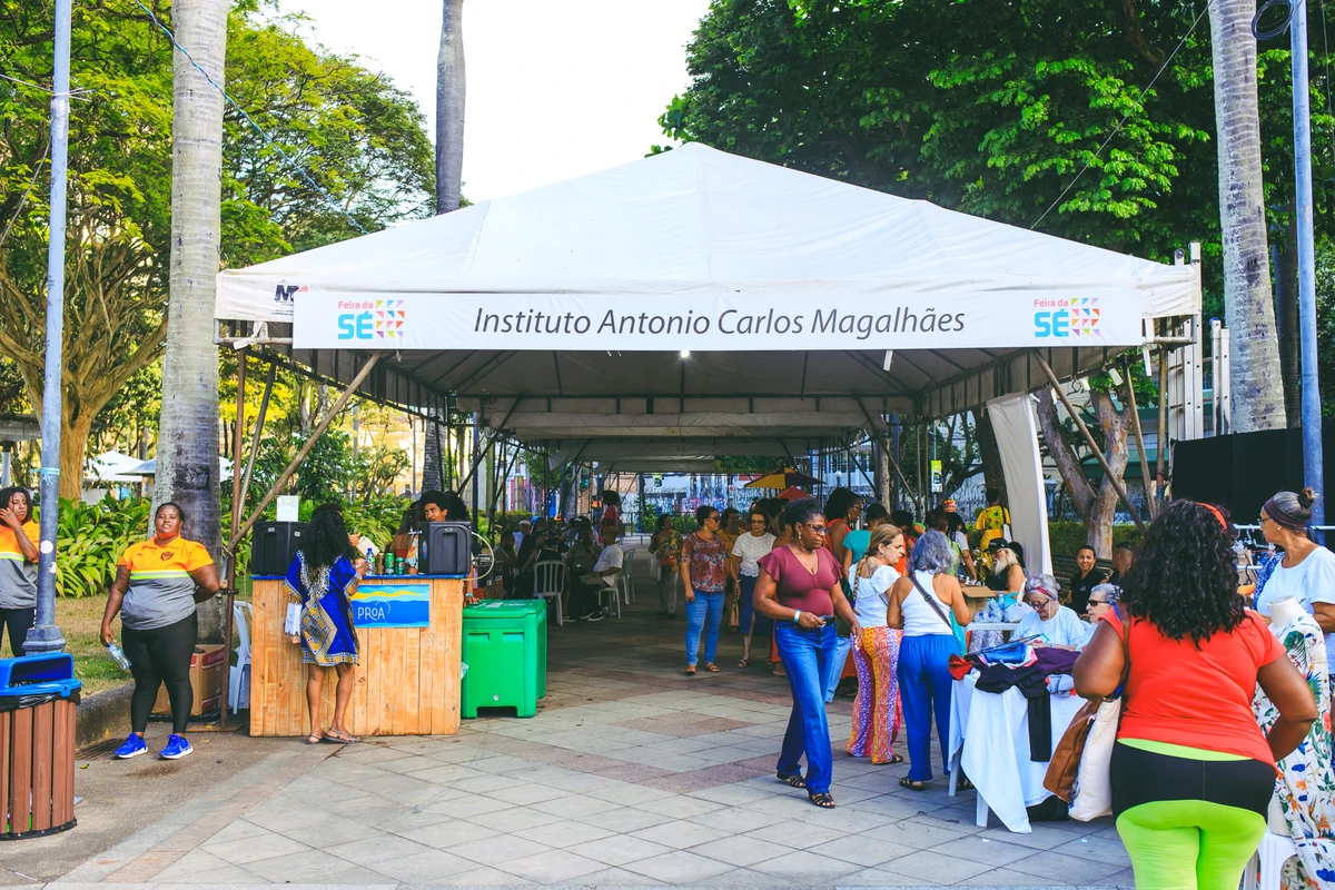 Feira da Sé por Lucas Leawry