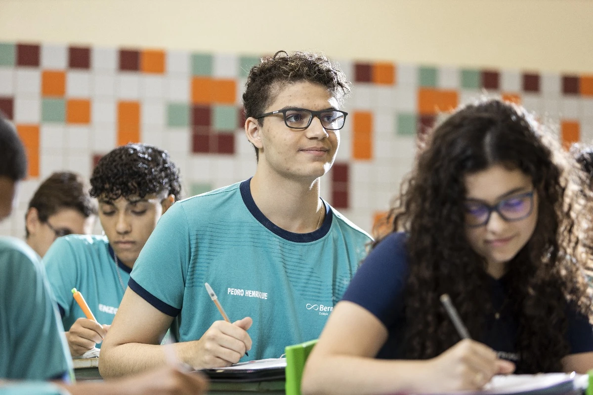 Bernoulli Educação por Divulgação Bernoulli Educação