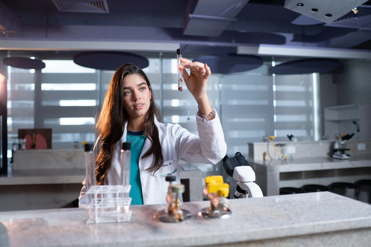 Bernoulli Educação por Divulgação Bernoulli Educação