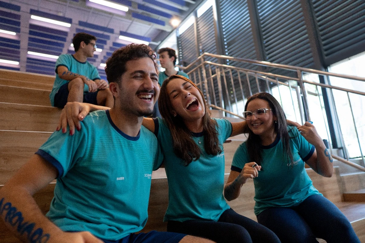 Bernoulli Educação por Divulgação Bernoulli Educação