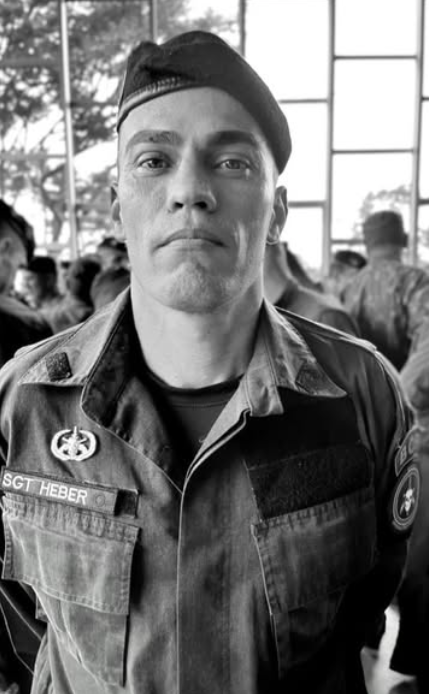 Heber Carvalho foi um dos quatro policiais mortos em operação no Rio por Reprodução