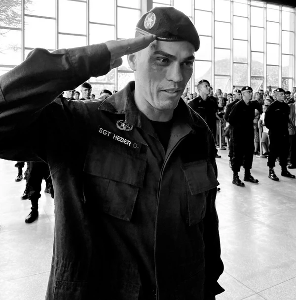 Heber Carvalho foi um dos quatro policiais mortos em operação no Rio por Reprodução