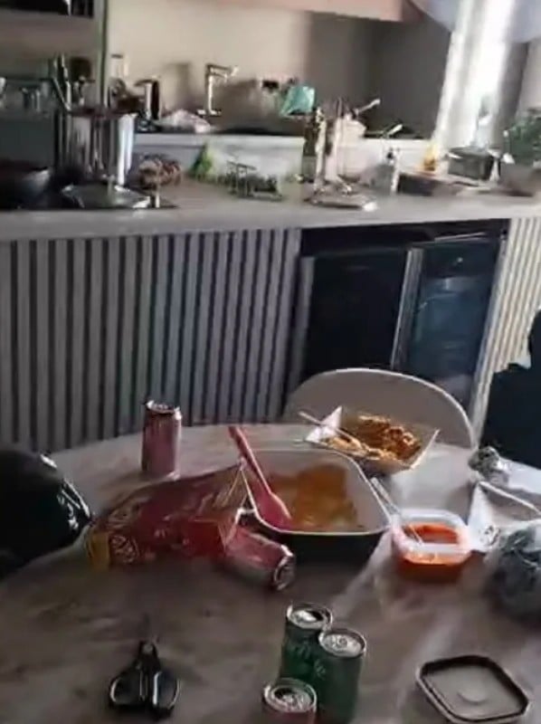 Márcio Victor deixou "zona" em Airbnb por Reprodução / Metrópoles