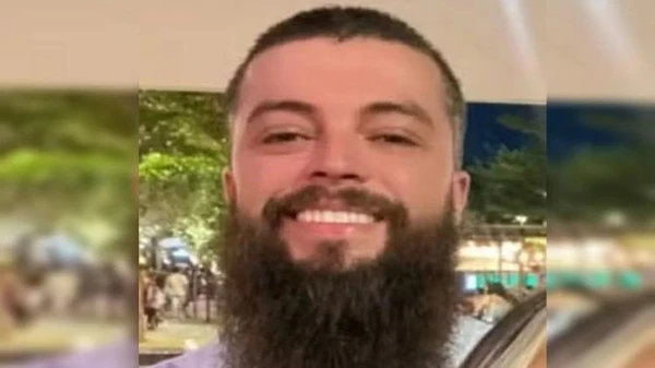 Rodrigo Cabral por Reprodução