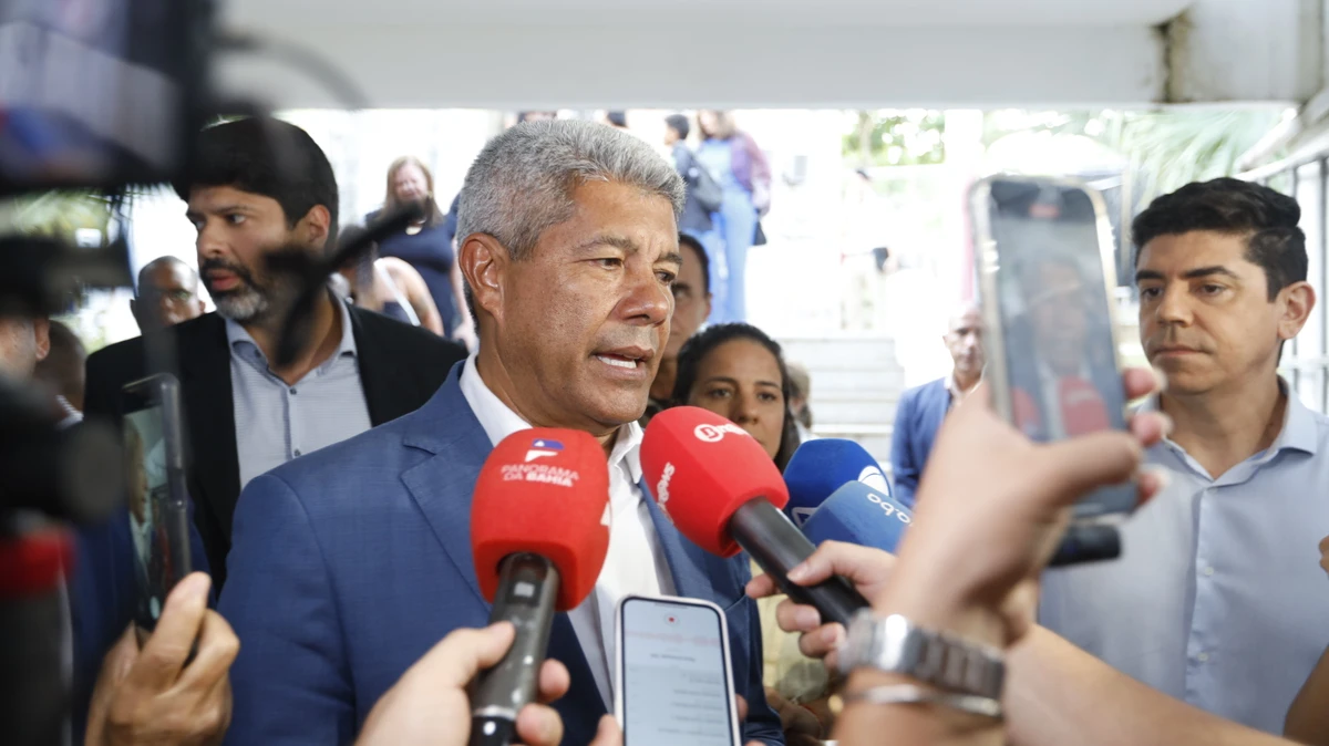 Jerônimo anunciou aumento da contribuição dos servidores no custeio do Planserv