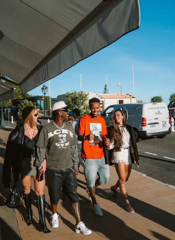 Virginia Fonseca e Vini Jr. em Madrid por Reprodução