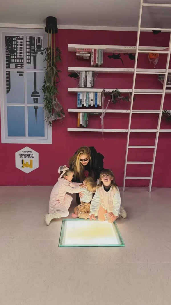 Virginia Fonseca fez passeio com os filhos em Madri por Reprodução/Instagram