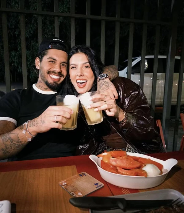 Zé Felipe e Ana Castela por Reprodução/Instagram