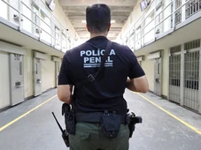 Imagem - 600 vagas: concurso da Polícia Penal tem salário de R$5,6 mil e VA de R$800
