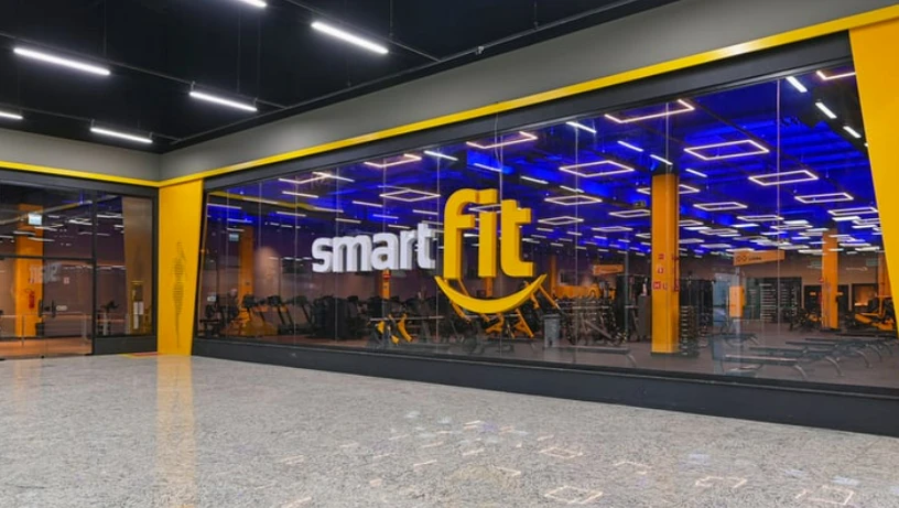 Imagem - Adolescentes vão poder treinar de graça na Smart Fit durante as férias; veja como funciona