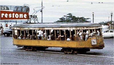 Antigos bondes de Salvador por Reprodução