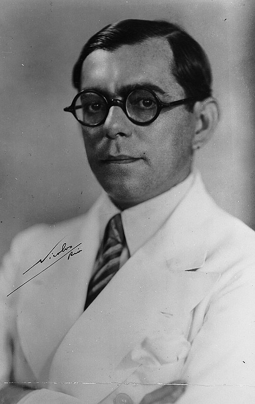 Francisco Campos foi um jurista e político brasileiro, autor da Constituição de 1937 e ministro da Justiça de Getúlio Vargas. Morreu aos 78 anos, em 1968 por Reprodução