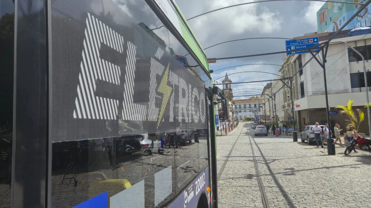linha experimental utilizando ônibus 100% elétrico, ligando a Praça da Sé ao Largo do Campo Grande