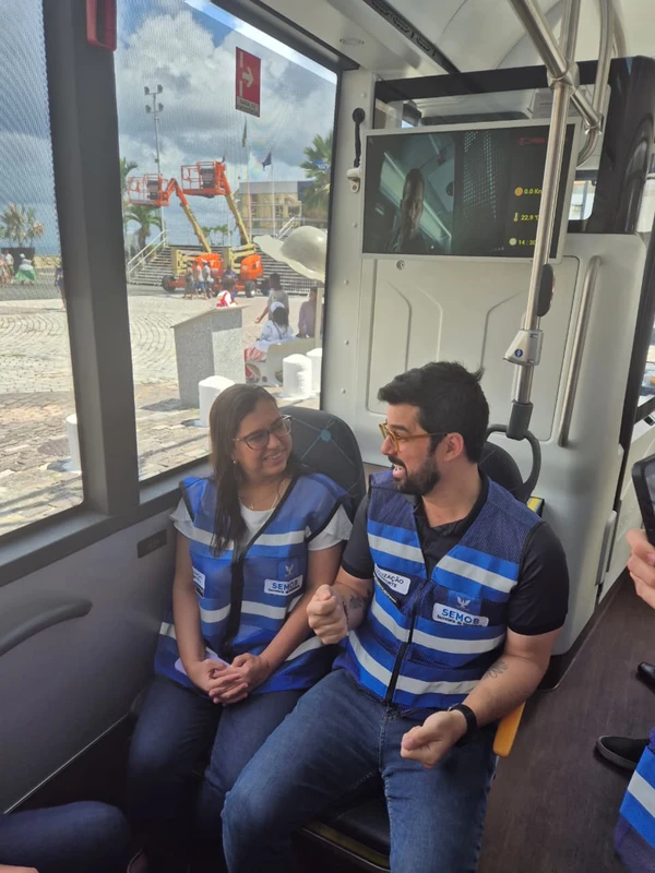 Inauguração da linha experimental utilizando ônibus 100% elétrico, ligando a Praça da Sé ao Largo do Campo Grande por Moysés Suzart