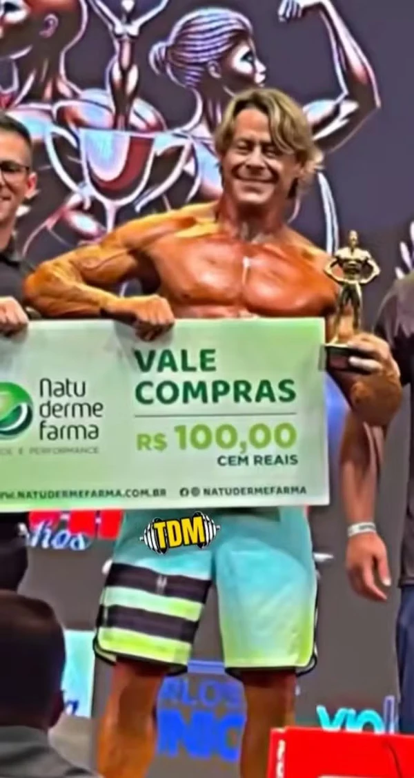 Theo Becker atualmente se dedica ao fisiculturismo por Reprodução