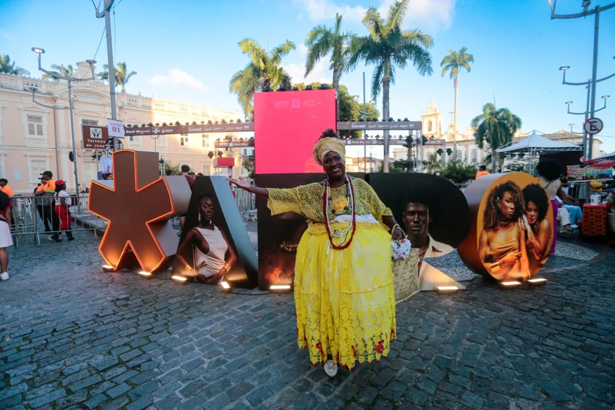 Bastidores do Afro Fashion Day e Feira da Sé por Arisson Marinho/CORREIO
