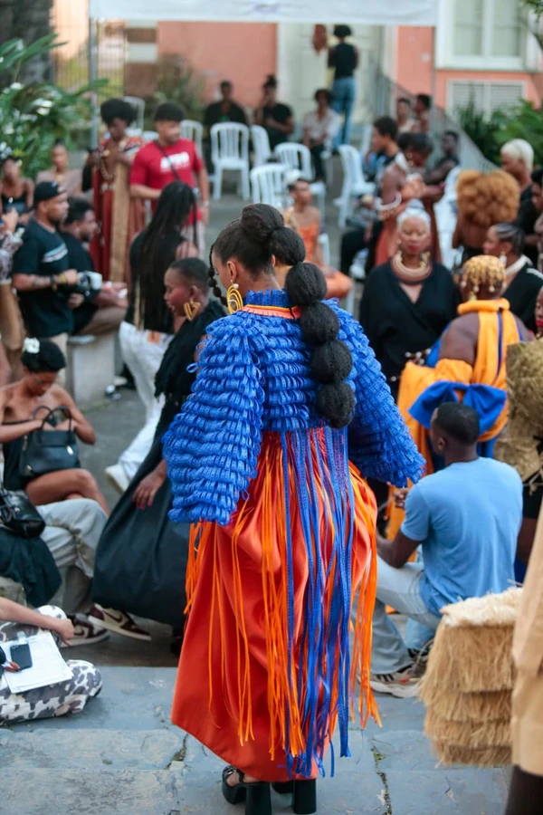Bastidores do Afro Fashion Day e Feira da Sé por Arisson Marinho/CORREIO