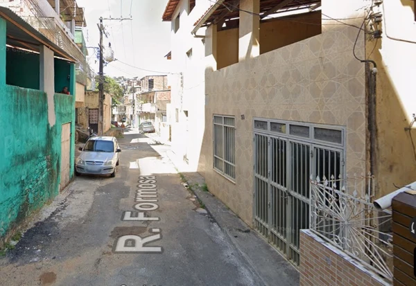 Dois homens são mortos a tiros na Cidade Nova