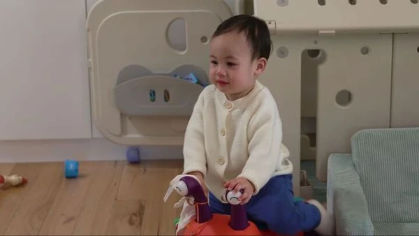 Pai aos 92 anos, médico planeja mais filhos por Reprodução