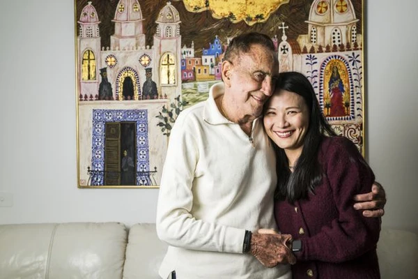 Pai aos 92 anos, médico planeja mais filhos por Reprodução